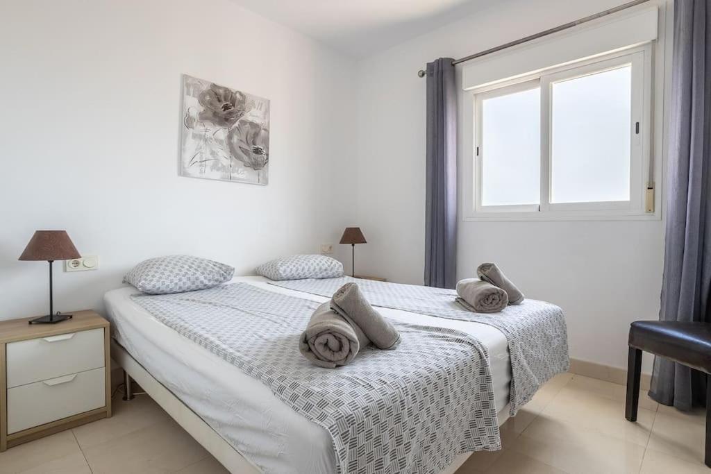 Penthouse With Jacuzzi And Spectacular Sea Views Appartement Nerja Buitenkant foto