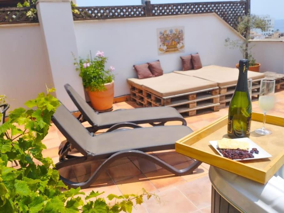 Penthouse With Jacuzzi And Spectacular Sea Views Appartement Nerja Buitenkant foto